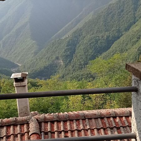 Al Corniolo Bed & Breakfast Zerba Bagian luar foto